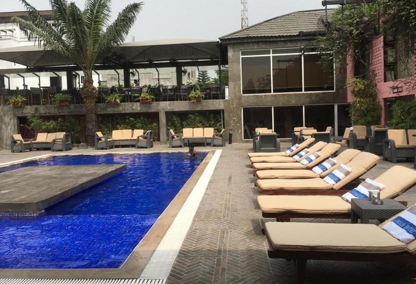 Swimming pools in Lagos